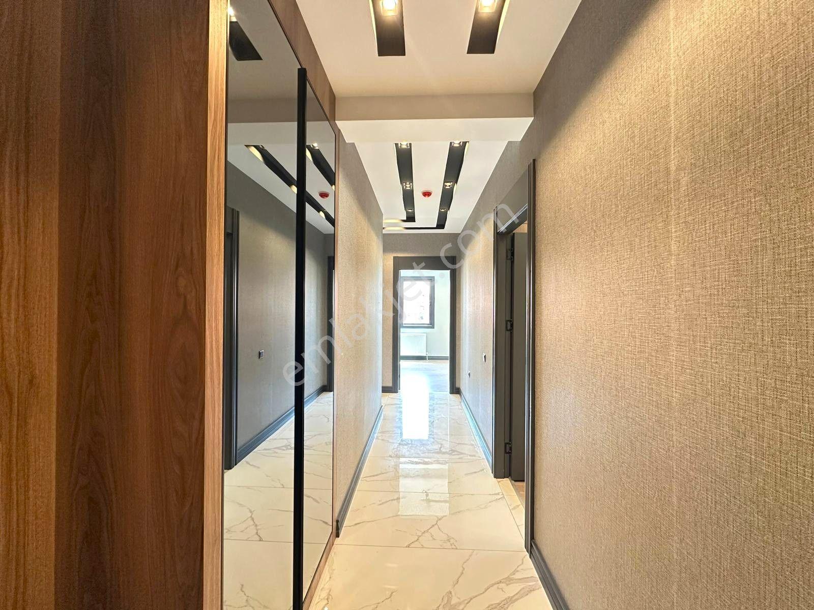 Üstünkent'ten Kuzeykent Ender Loft'ta Göz Kamaştıran 3+1 Daire - Görsel 8