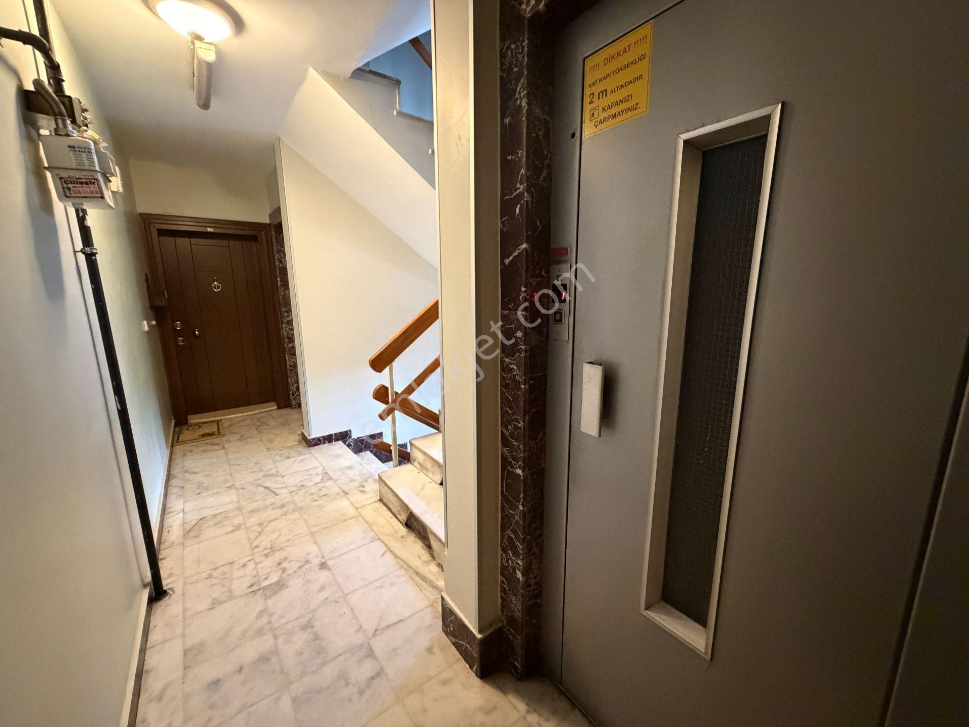 Feneryolu Kapalı Otoparklı Bahçeli Satılık 3+1 Daire / Kiracısız - Görsel 26