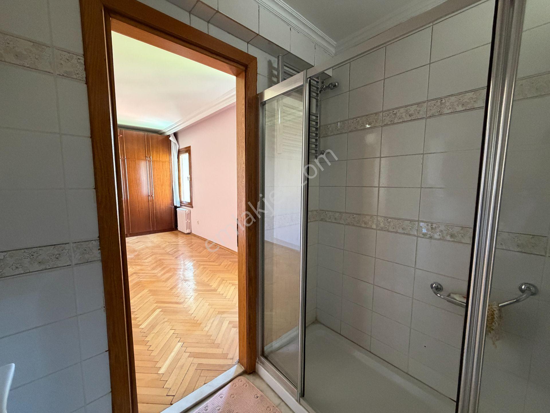 Feneryolu Kapalı Otoparklı Bahçeli Satılık 3+1 Daire / Kiracısız - Görsel 24