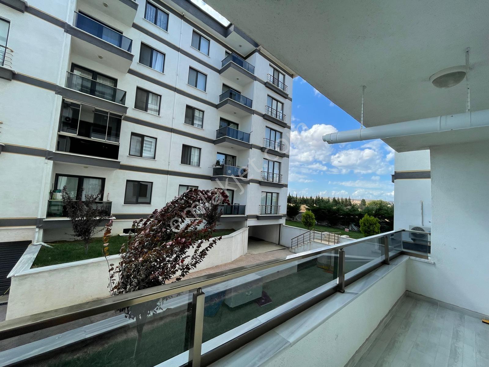 Gelibolu Bey Konaklarında Havuzlu Full Eşyalı Kiralık 2+1 Daire - Görsel 8