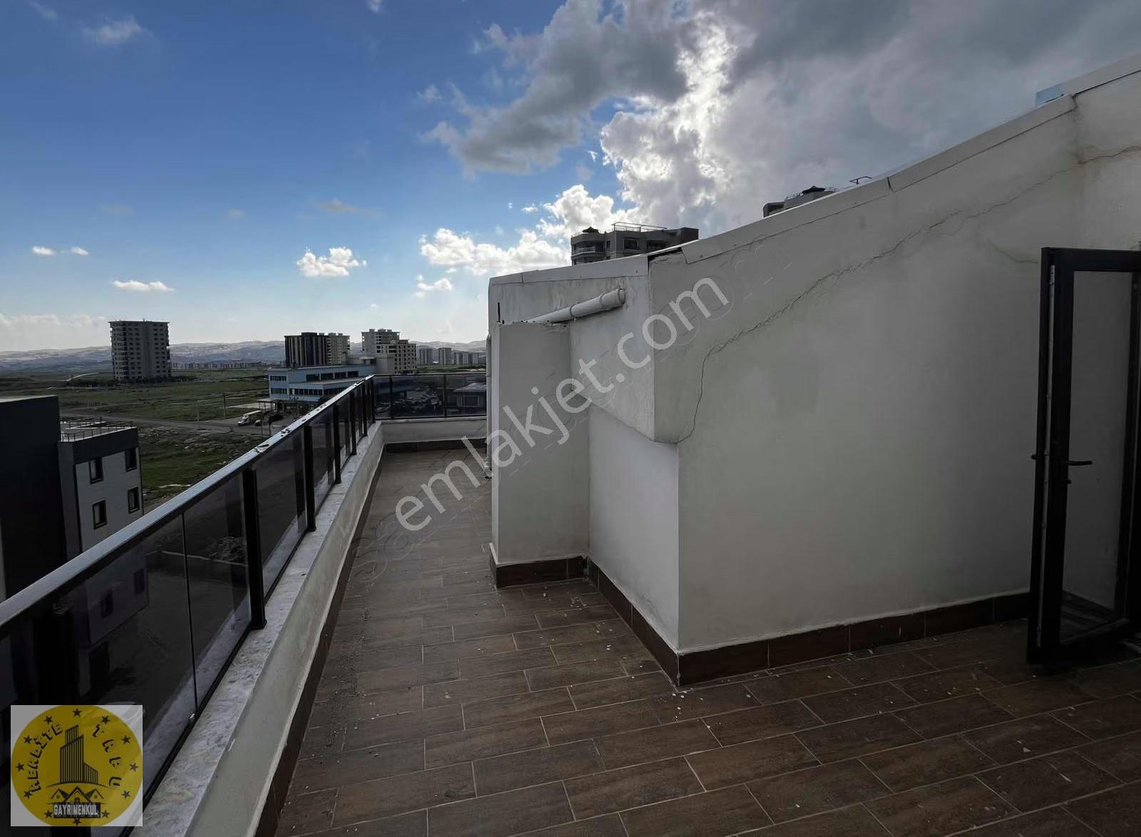 Realite Tapudan Lüks Kiralık Teraslı Dubleks - Görsel 9
