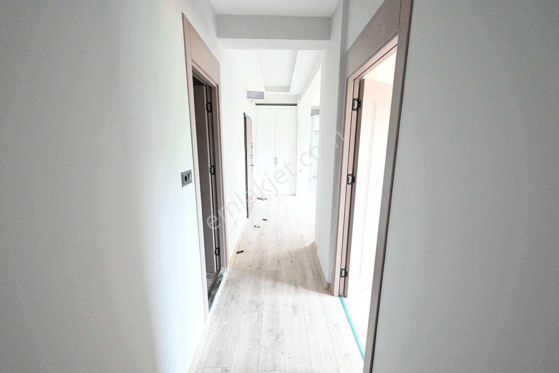Üstünkent'ten Davultepe'de Modern Butik Yapıda Satılık 1+1 Daire - Görsel 30