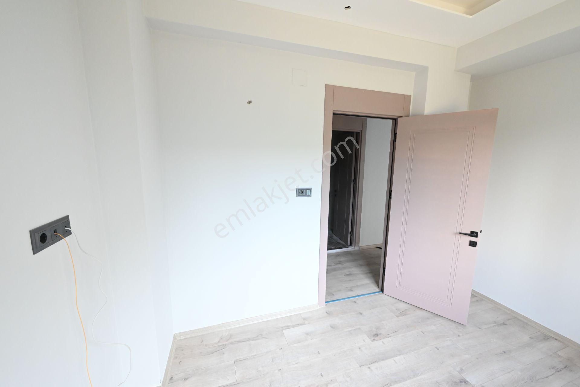 Üstünkent'ten Davultepe'de Modern Butik Yapıda Satılık 1+1 Daire - Görsel 27