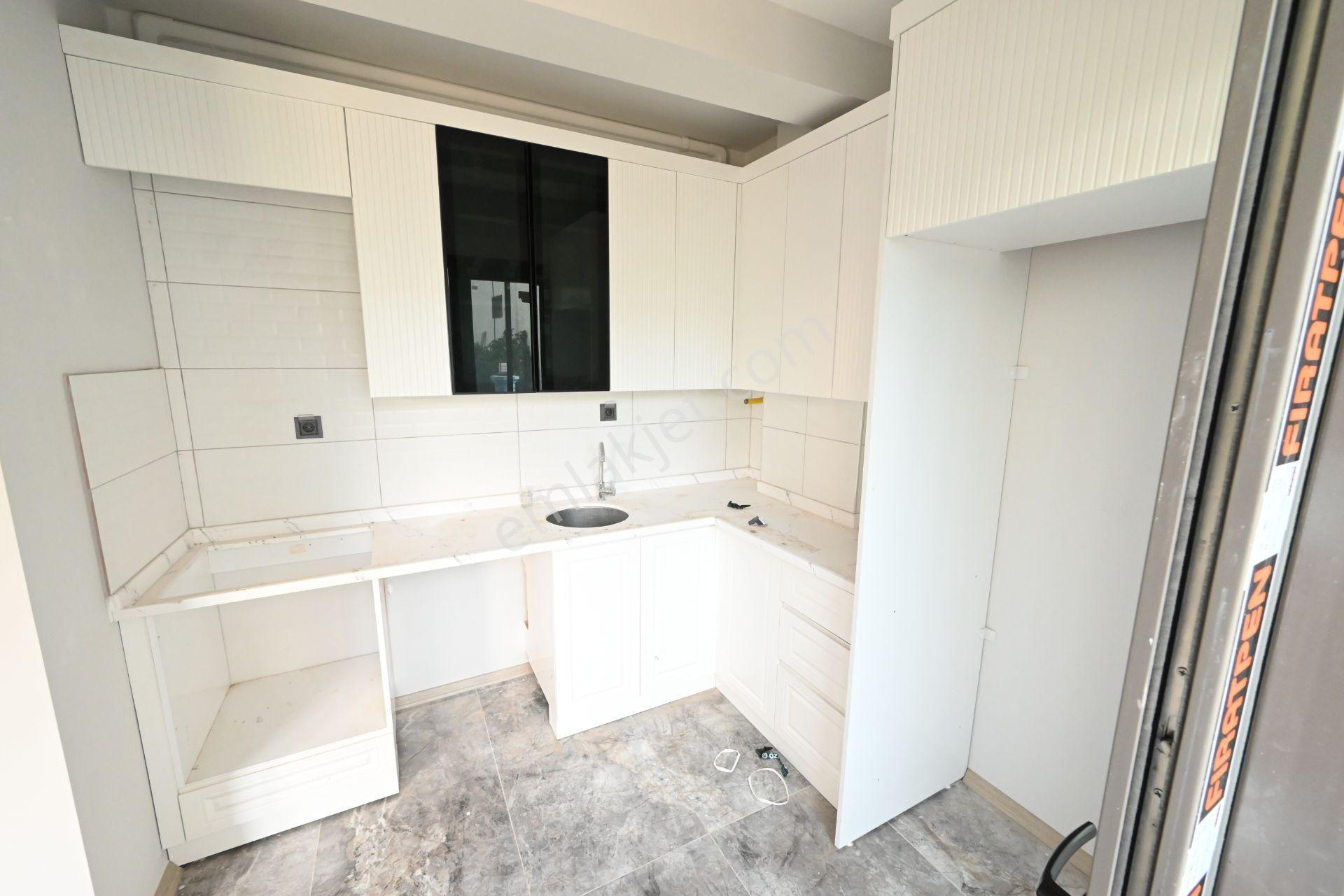 Üstünkent'ten Davultepe'de Modern Butik Yapıda Satılık 1+1 Daire - Görsel 10