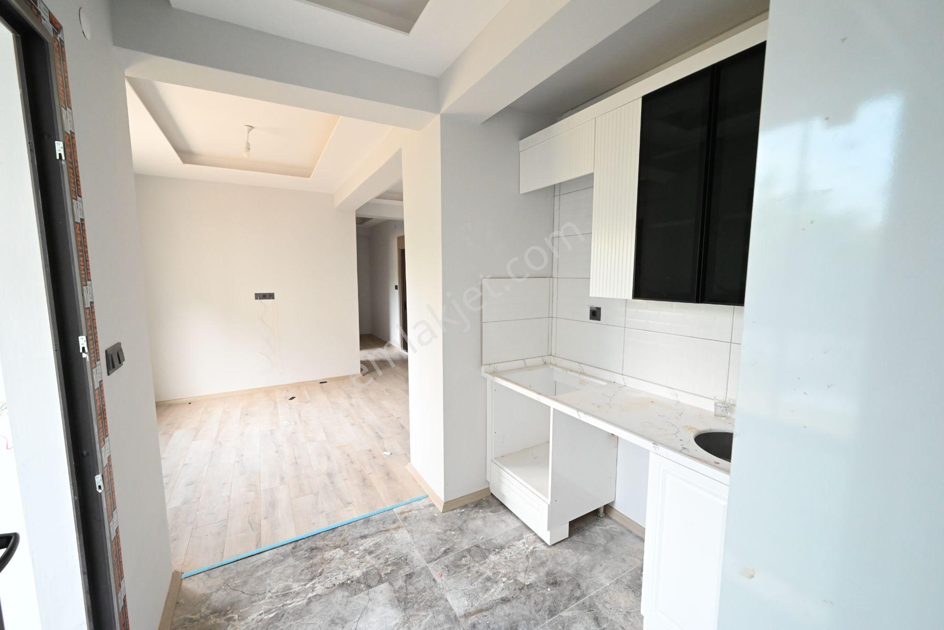 Üstünkent'ten Davultepe'de Modern Butik Yapıda Satılık 1+1 Daire - Görsel 11