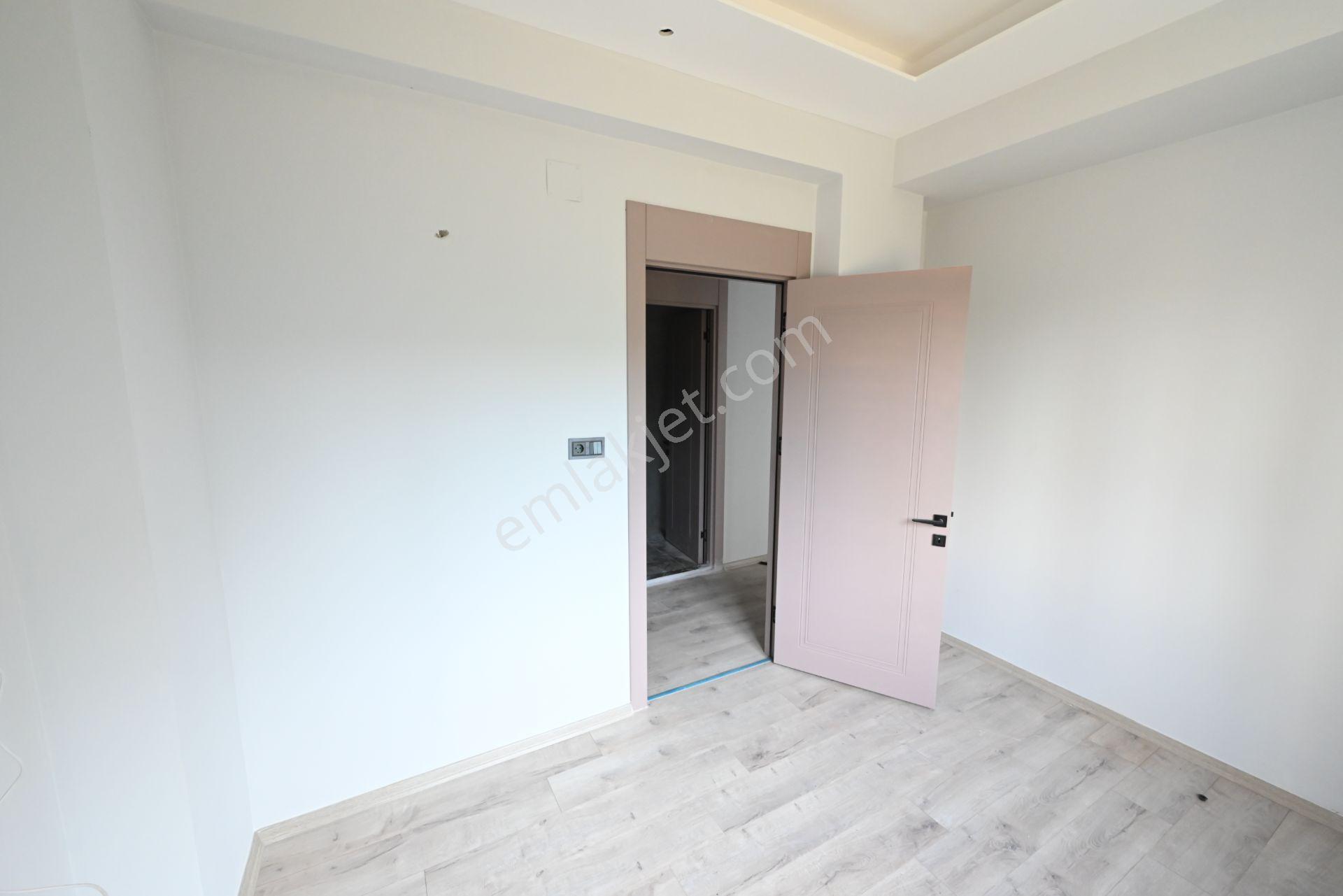 Üstünkent'ten Davultepe'de Modern Butik Yapıda Satılık 1+1 Daire - Görsel 26