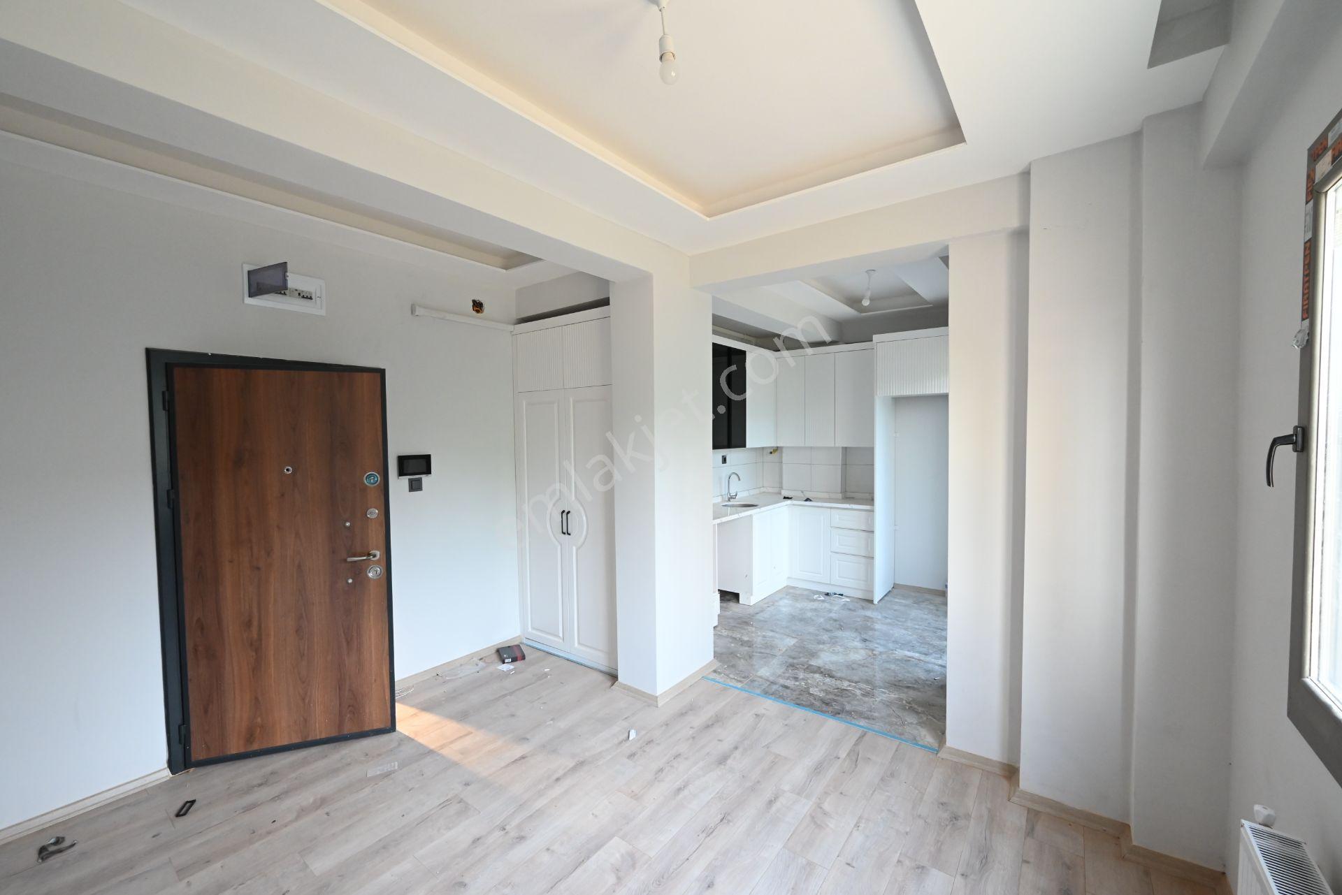 Üstünkent'ten Davultepe'de Modern Butik Yapıda Satılık 1+1 Daire - Görsel 7