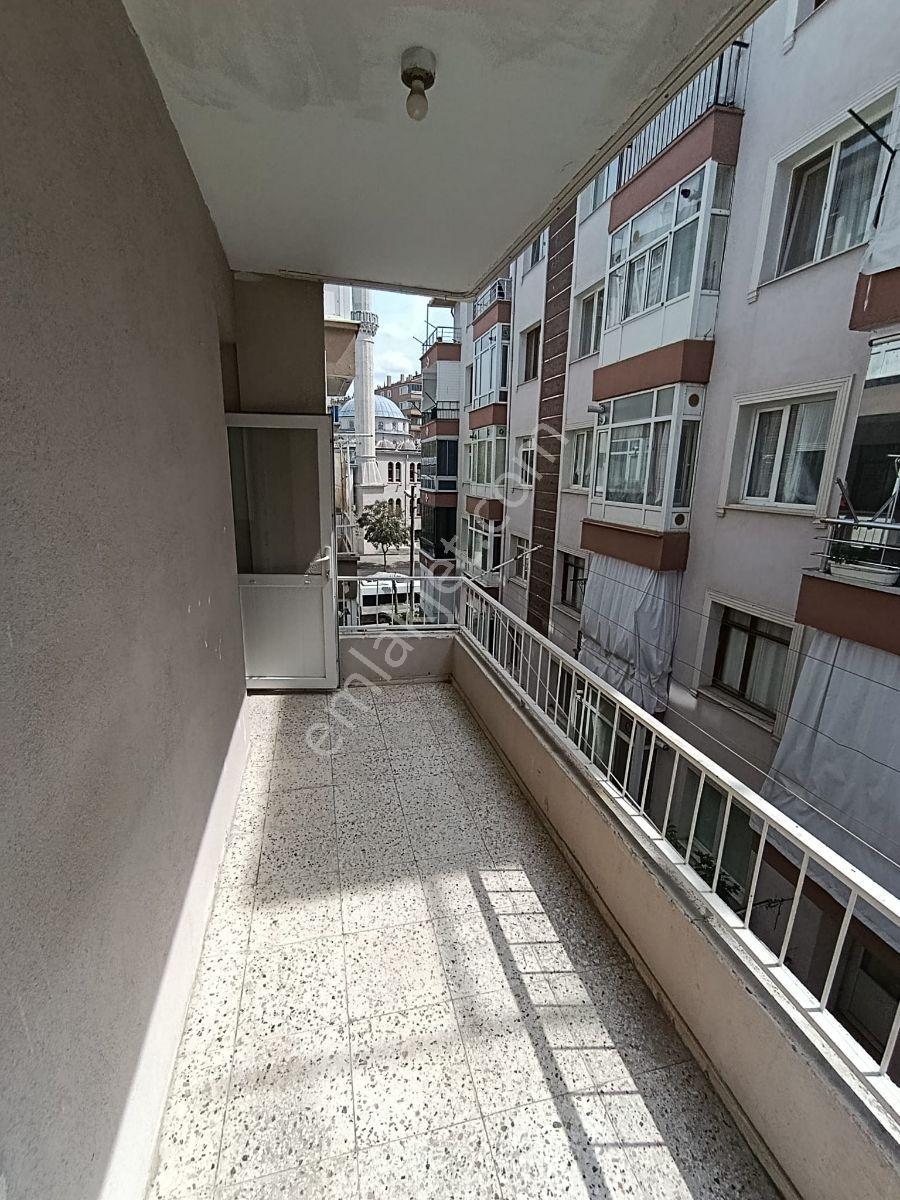 Turyap, Tülay'dan. Karamürsel Sahilde 2+1 Daire. - Görsel 11