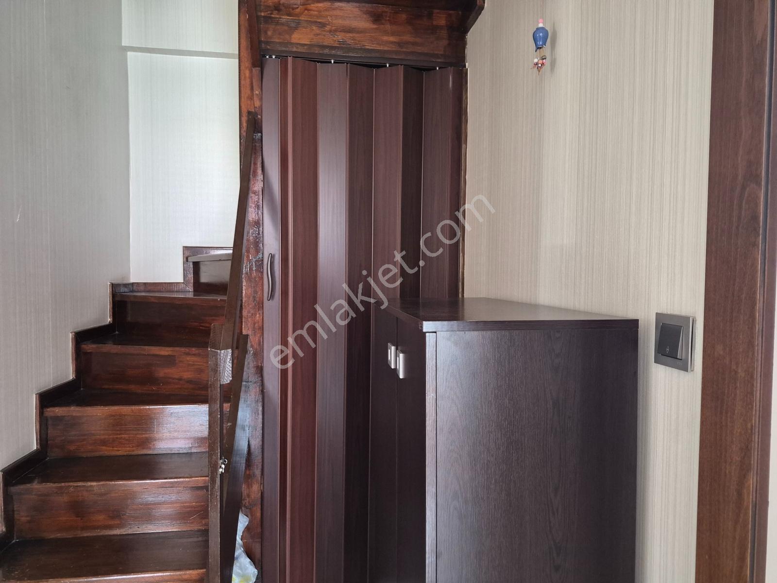Remax Advantage'den Demirci'de 5+1 Dubleks Satılık Lüks Daire - Görsel 5