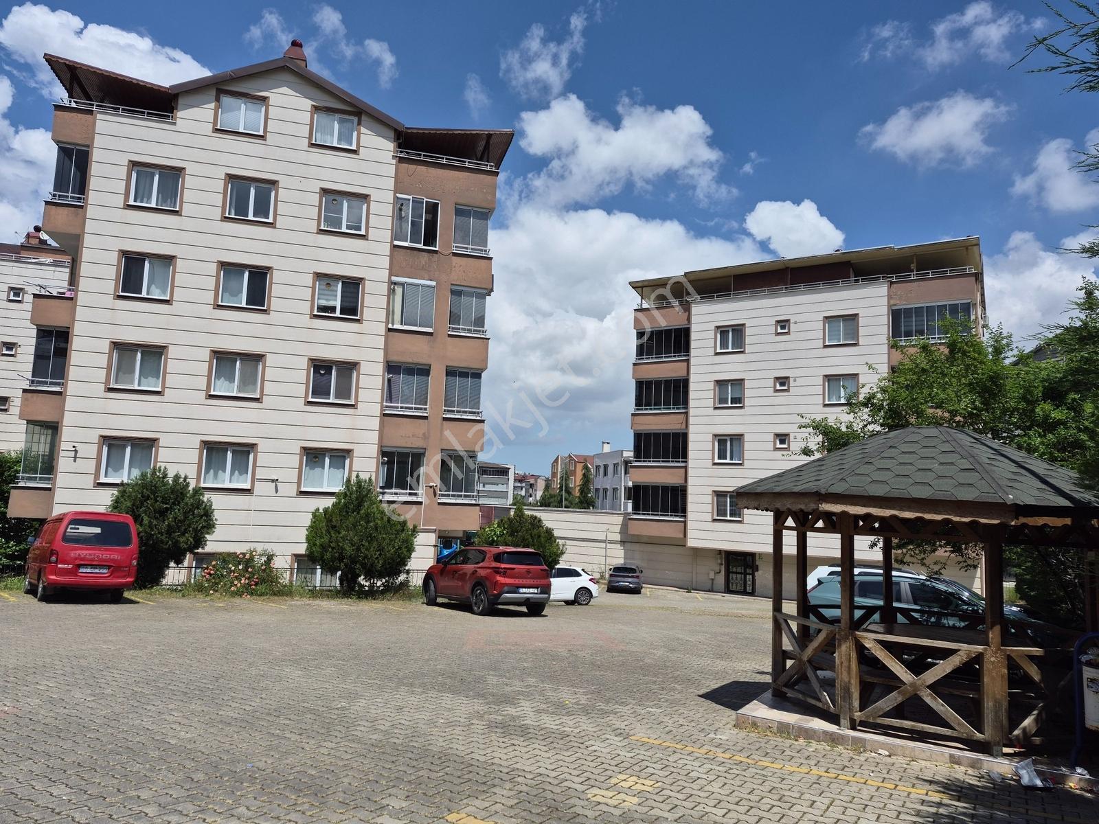 Remax Advantage'den Demirci'de 5+1 Dubleks Satılık Lüks Daire - Görsel 12