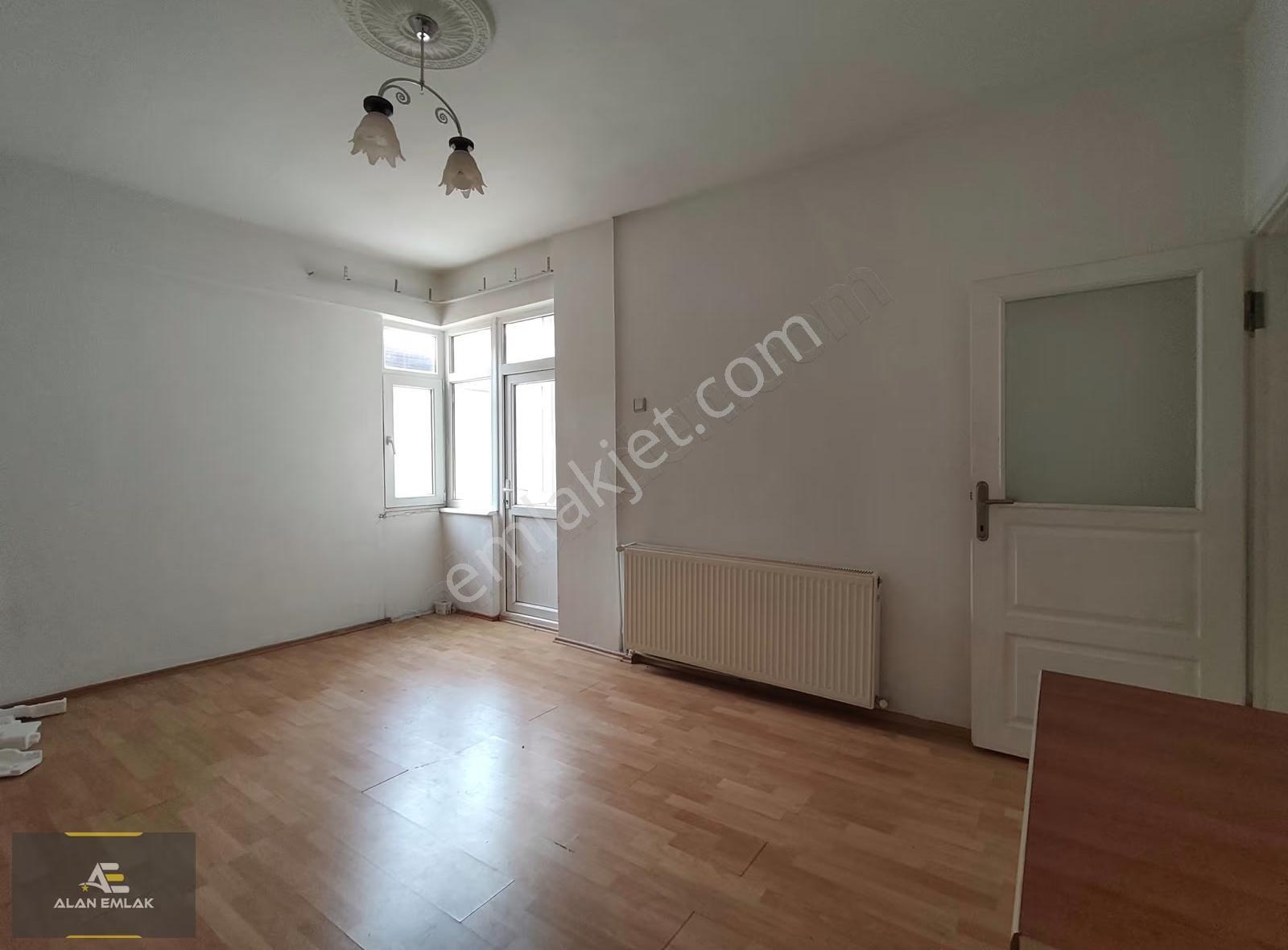 Alan Emlak;19 Mayıs Mahallesi, Prestijli Konum Kiralık Daire - Görsel 16