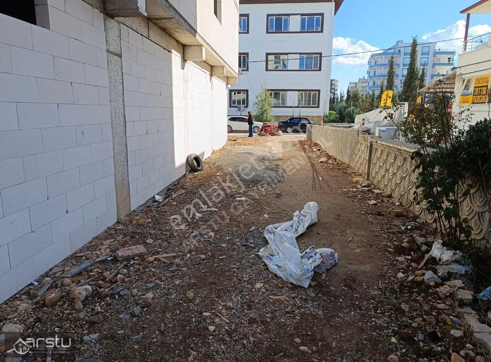 Arstu Gm Güzün Den Altınşehir'de Satılık Dükkan - Görsel 12