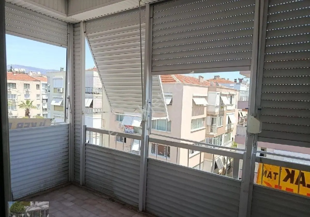 Bostanlı Da Sahile Yakın Son Kat Bakımlı - Görsel 5