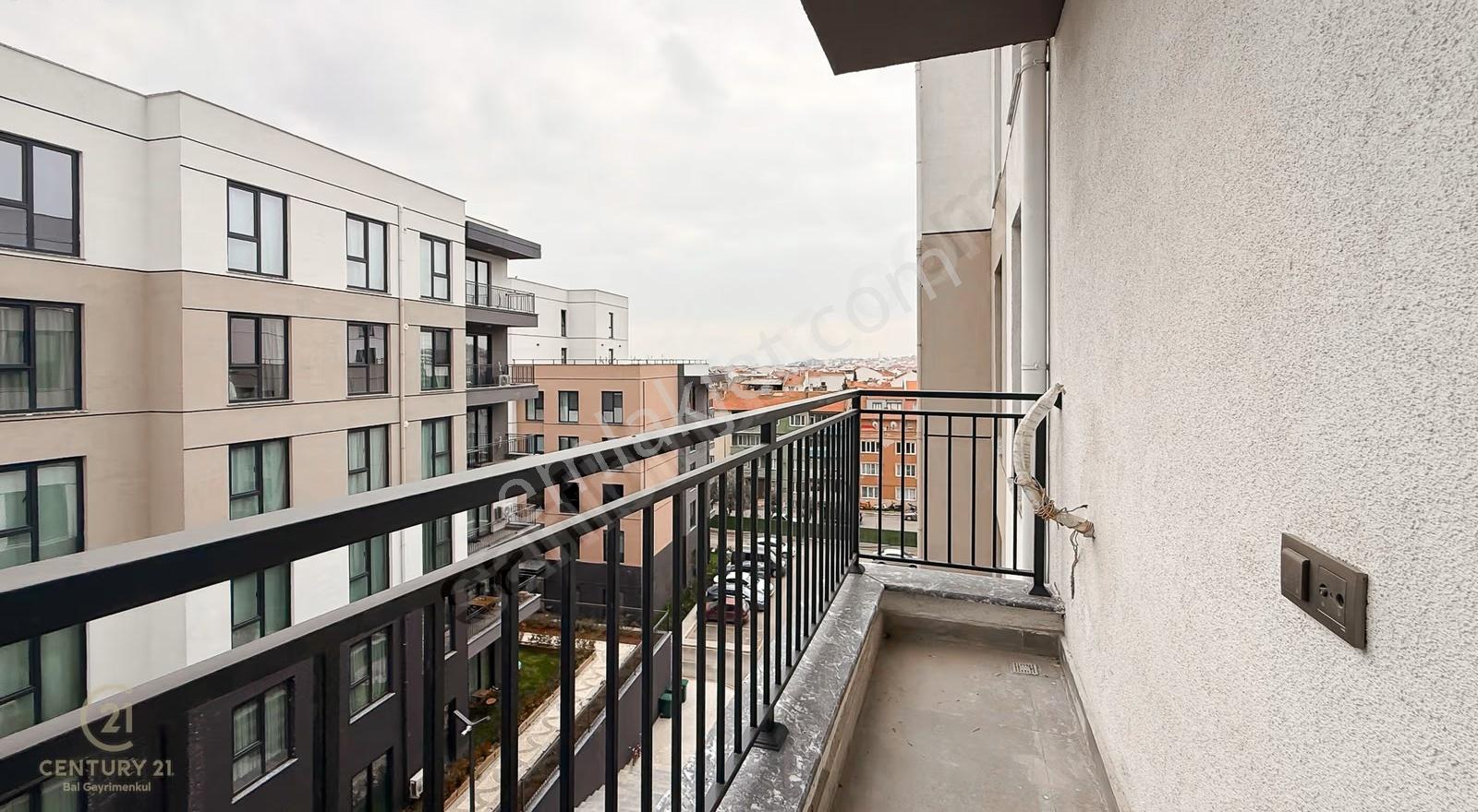 Century 21 Bal'dan Emlak Konutlarında Kiralık 1+1 Daire - Görsel 26