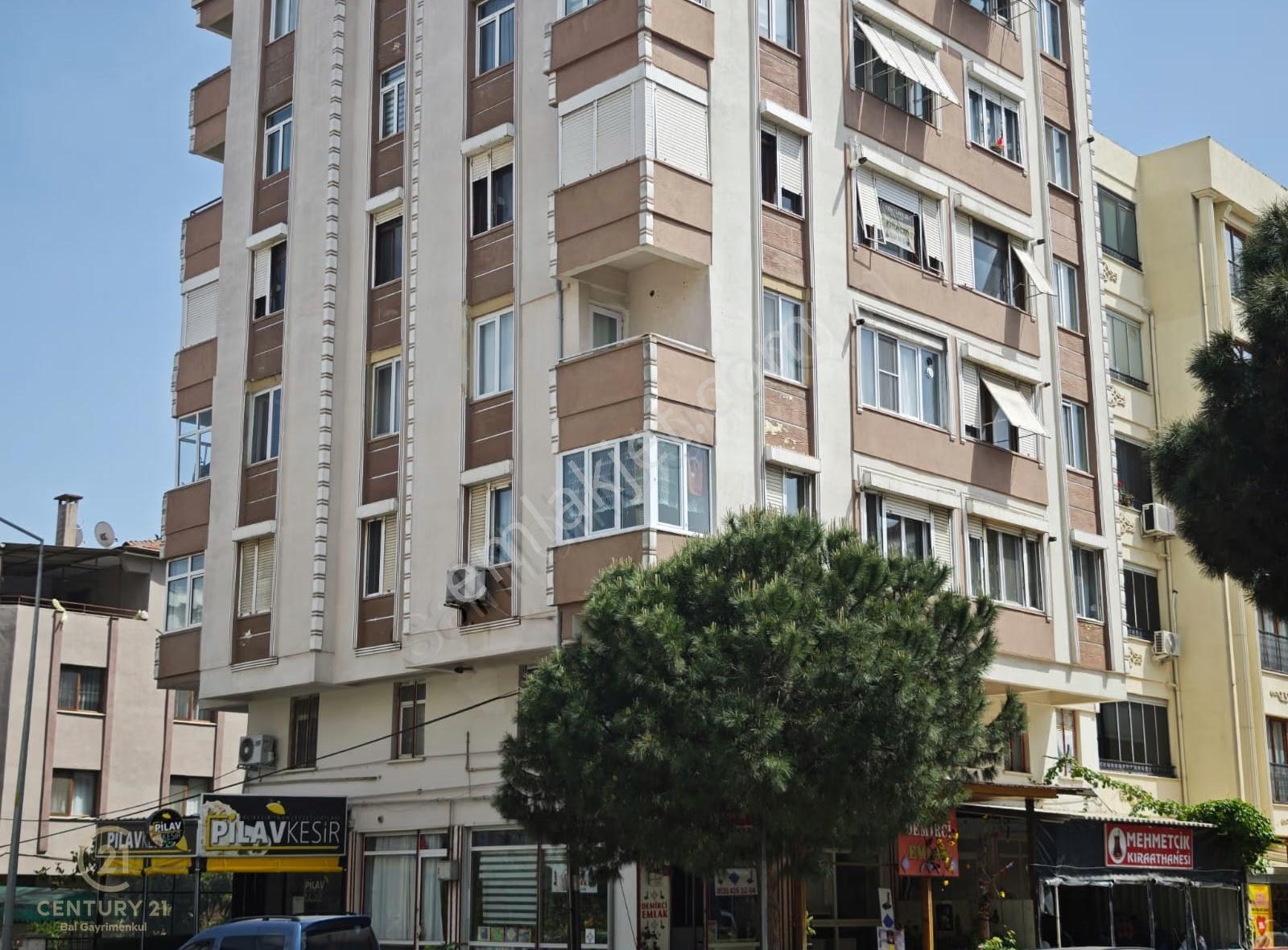 Century21 Bal'dan Bahçelievler Mehmetcik Cad.3+1 Kiralık Daire - Görsel 16