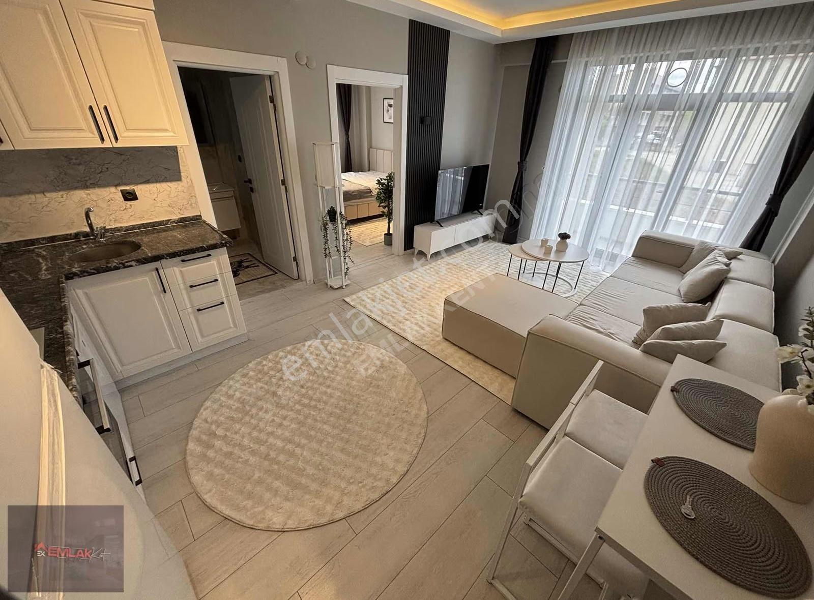 Emlakkent'ten Satılık Lüks Eşyalı İskanlı 1+1 Daire - Görsel 18