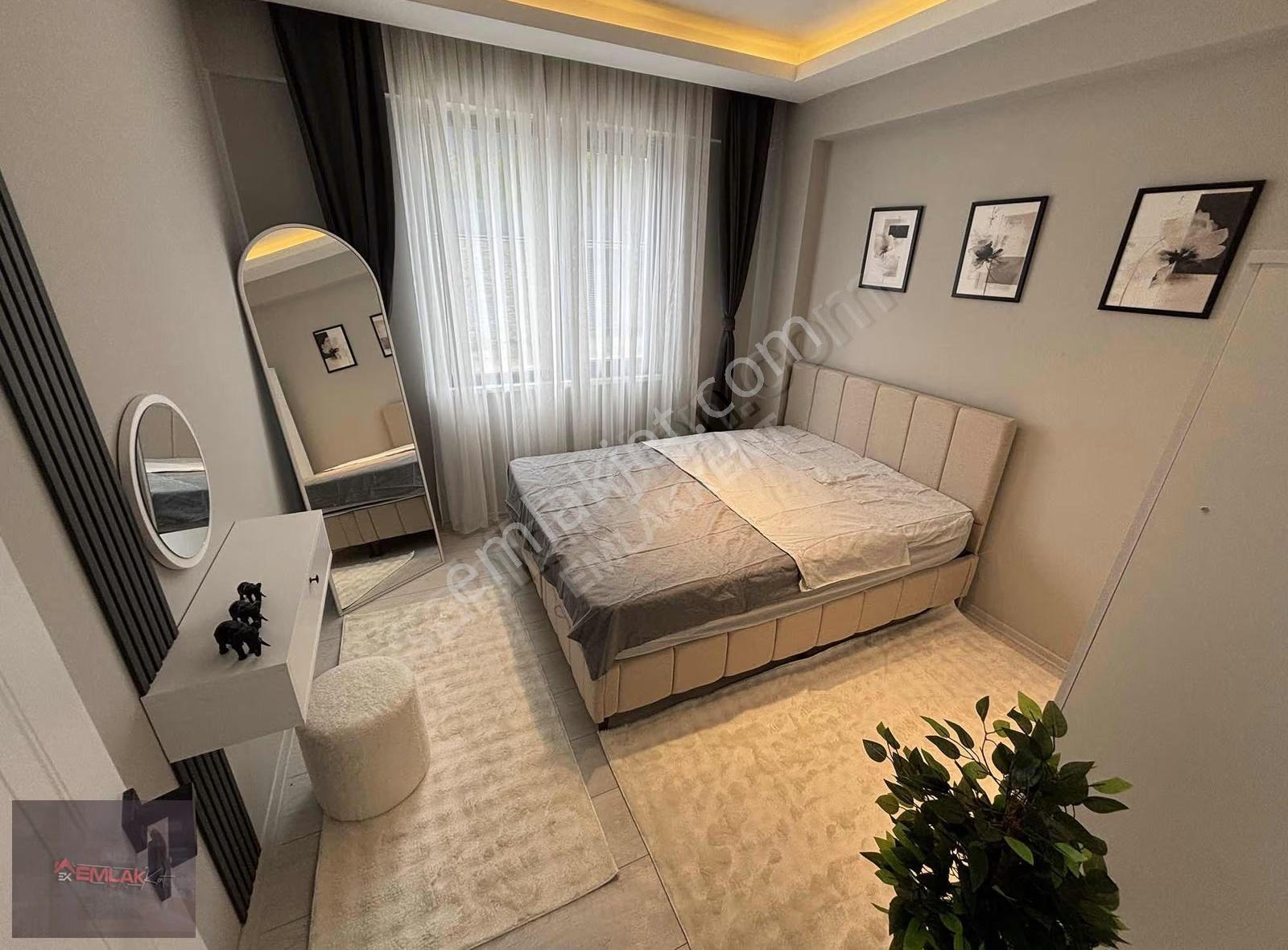 Emlakkent'ten Satılık Lüks Eşyalı İskanlı 1+1 Daire - Görsel 3