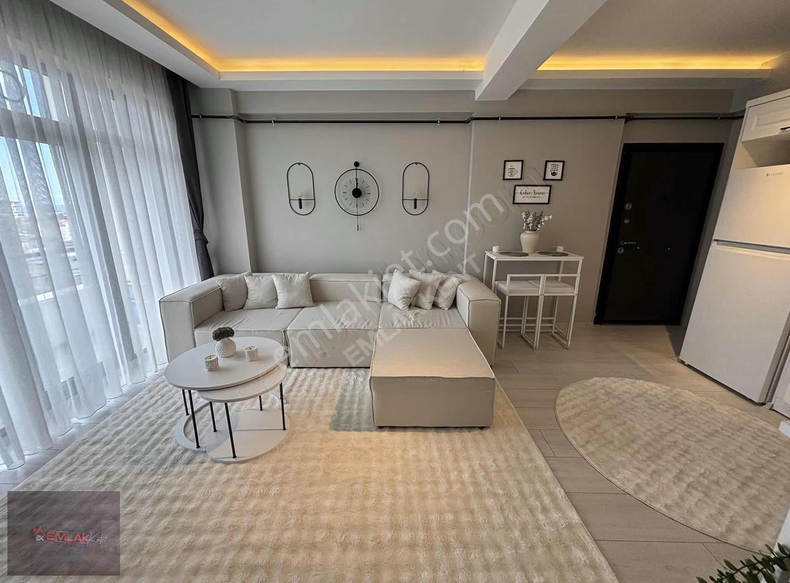 Emlakkent'ten Satılık Lüks Eşyalı İskanlı 1+1 Daire - Görsel 15