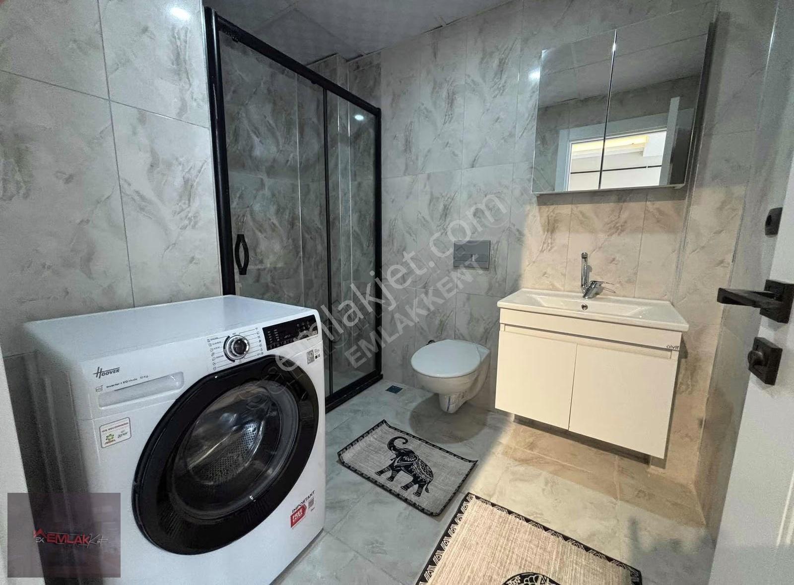 Emlakkent'ten Satılık Lüks Eşyalı İskanlı 1+1 Daire - Görsel 2