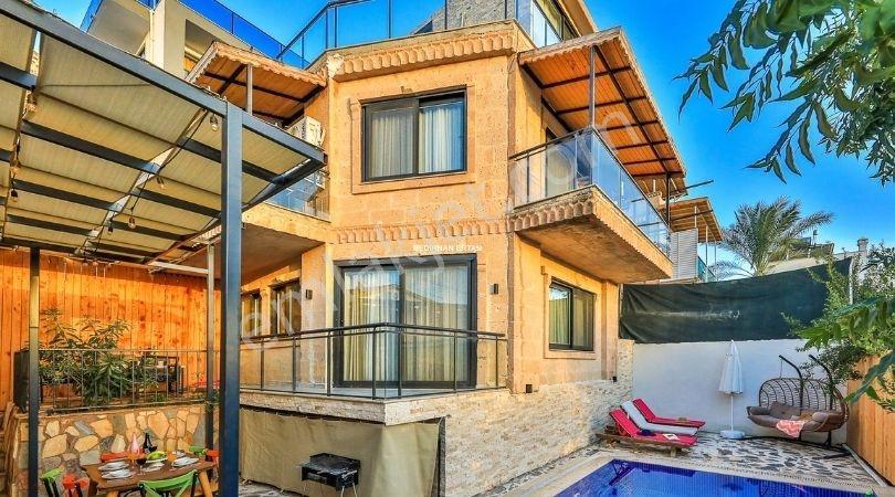 Süresiz Turizm Belgeli Merkeze Yakın 3+1 Villa - Görsel 10
