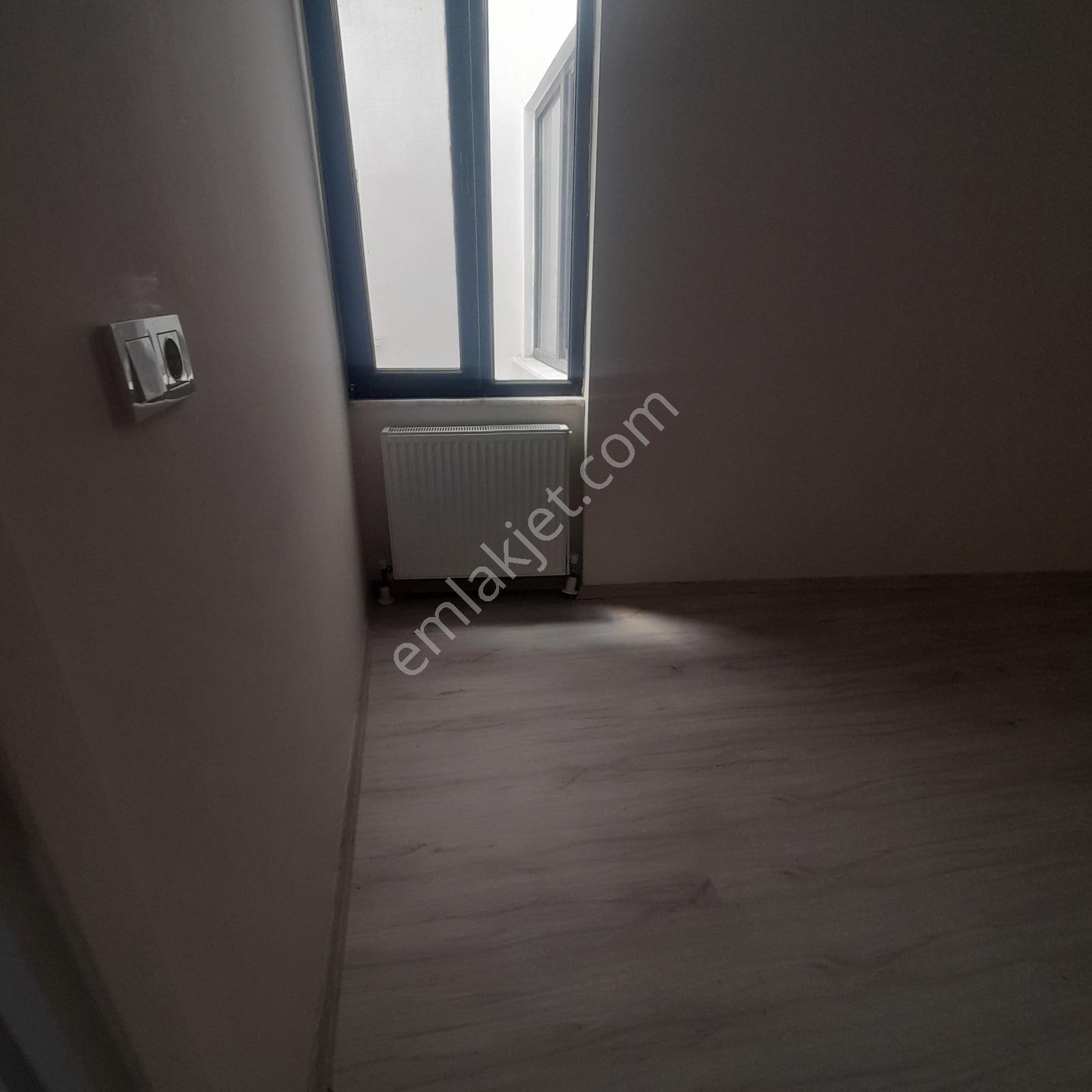 Gelibolu Camikebir Mahallesinde Kiralık 2+1 Sıfır Daire - Görsel 18