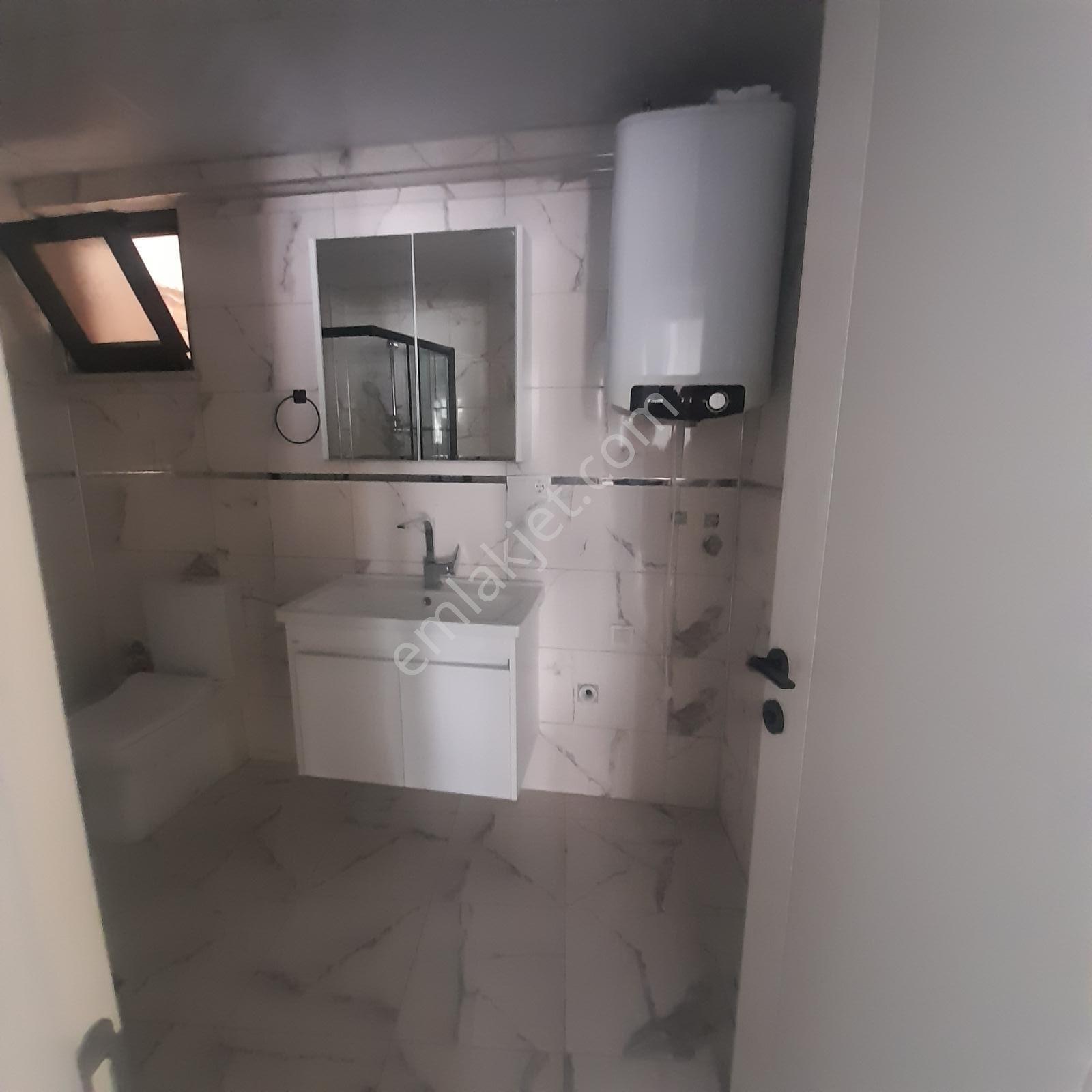 Gelibolu Camikebir Mahallesinde Kiralık 2+1 Sıfır Daire - Görsel 7