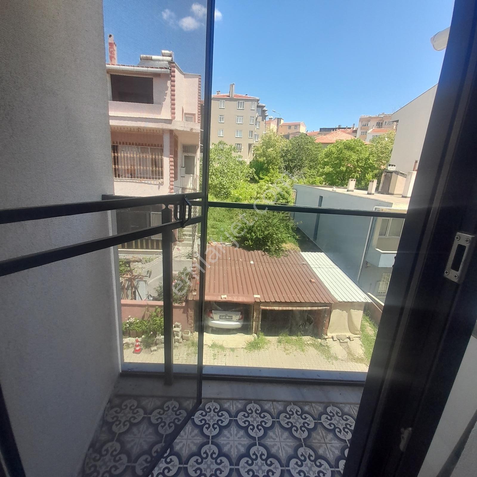 Gelibolu Camikebir Mahallesinde Kiralık 2+1 Sıfır Daire - Görsel 12