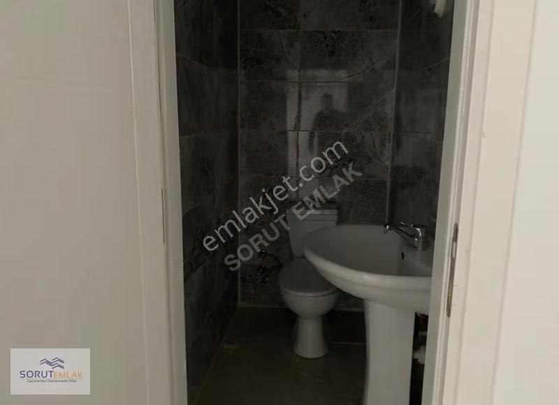 İpsala Çarşı Merkezinde Satılık 220m² Yüksek Tavanlı İş Yeri - Görsel 3
