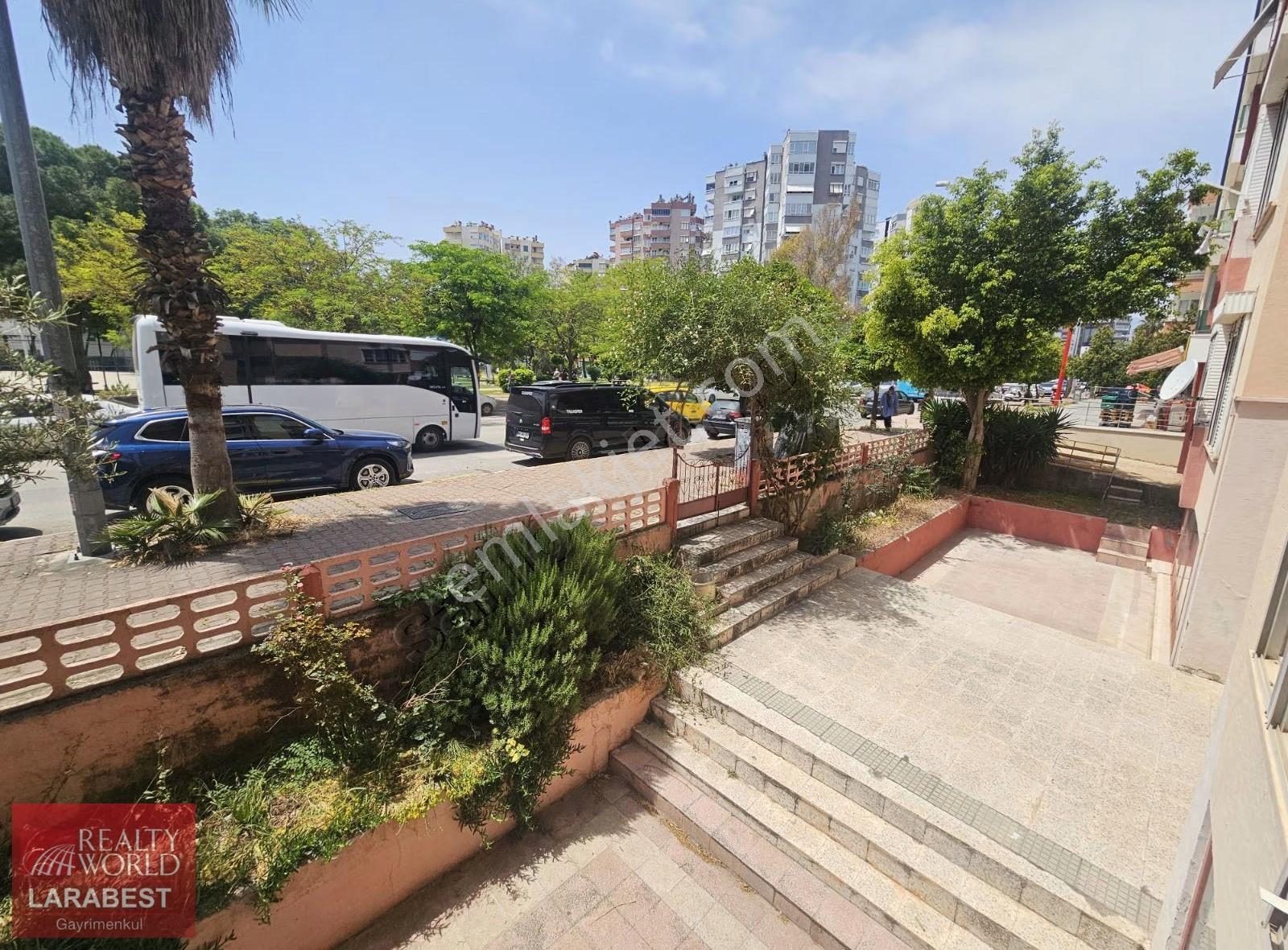 Bayindır Mahallesinde 3+1 Kiralık Daire - Görsel 16