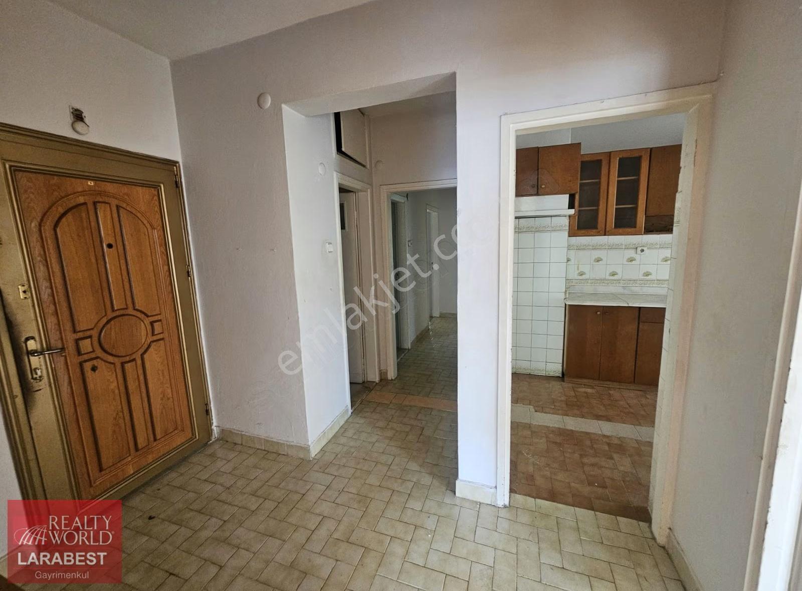 Bayindır Mahallesinde 3+1 Kiralık Daire - Görsel 21