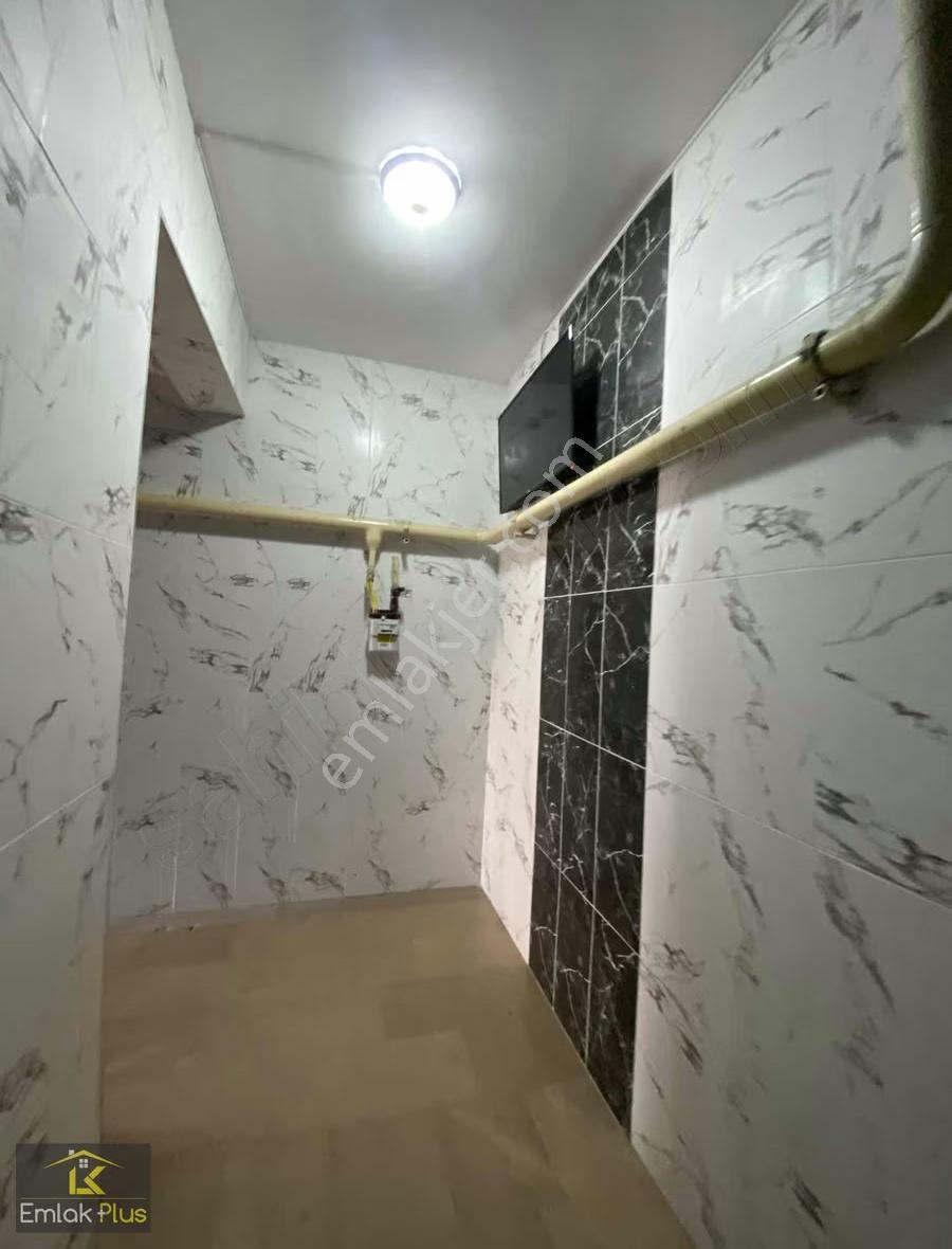 Emlak Plus'tan Hastaneye Yürüme Mesafesinde Satılık Lüx Daire - Görsel 10