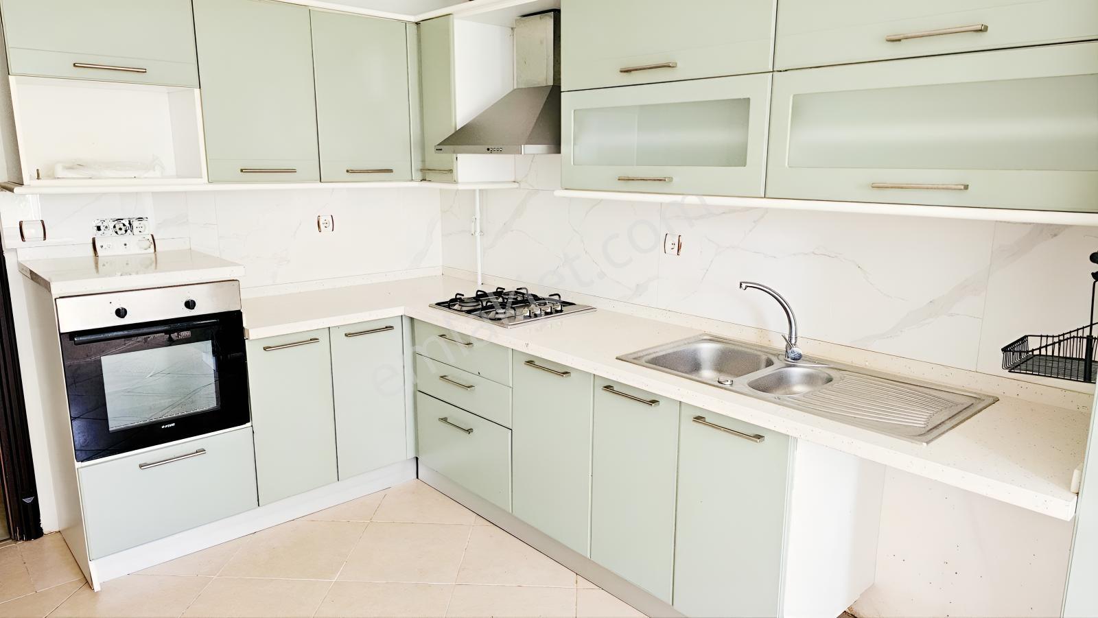 Yedieylül Mah. Site İçi 4+1 Kiralık Doğalgazlı Daire - Görsel 34
