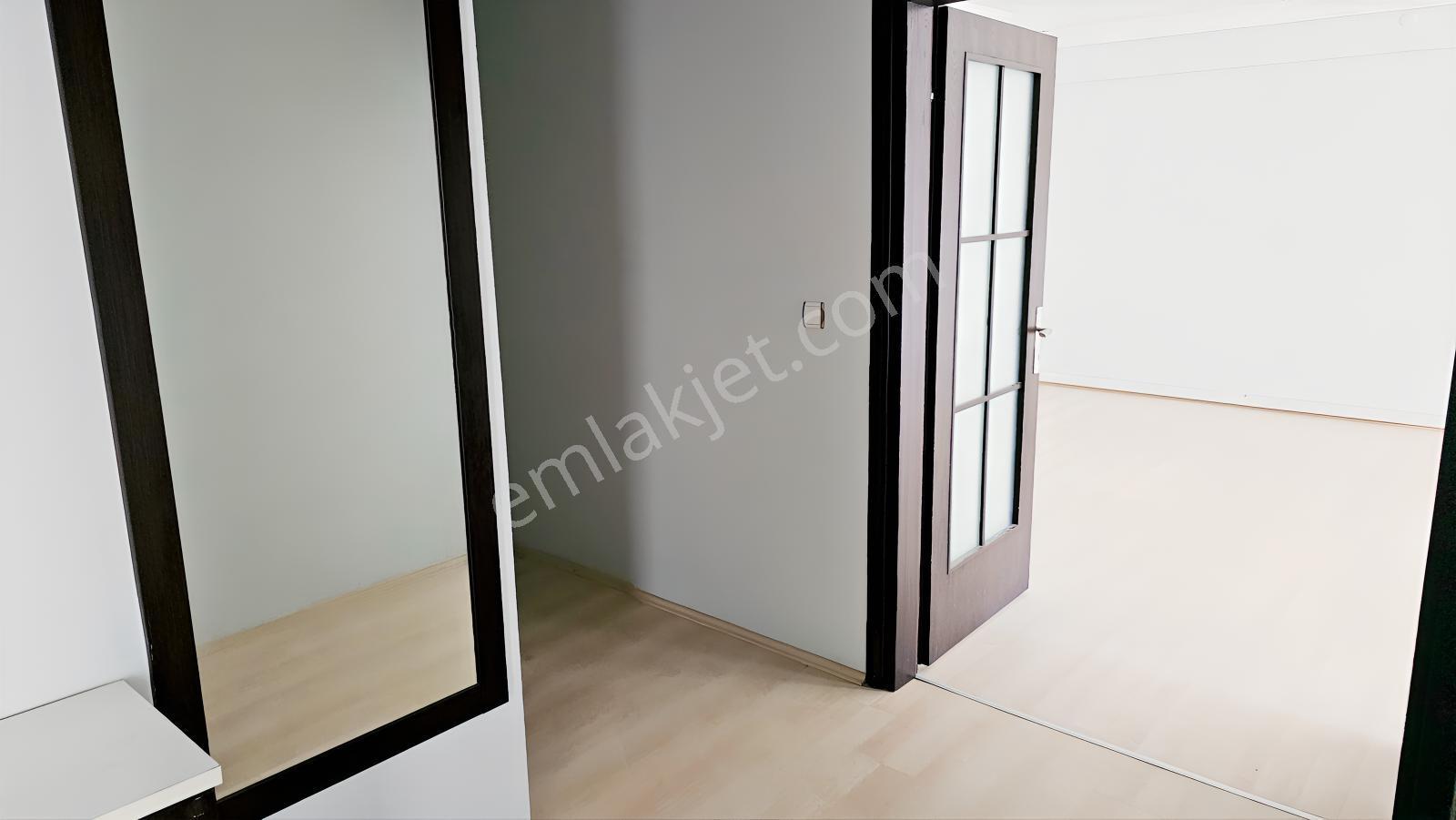 Yedieylül Mah. Site İçi 4+1 Kiralık Doğalgazlı Daire - Görsel 22