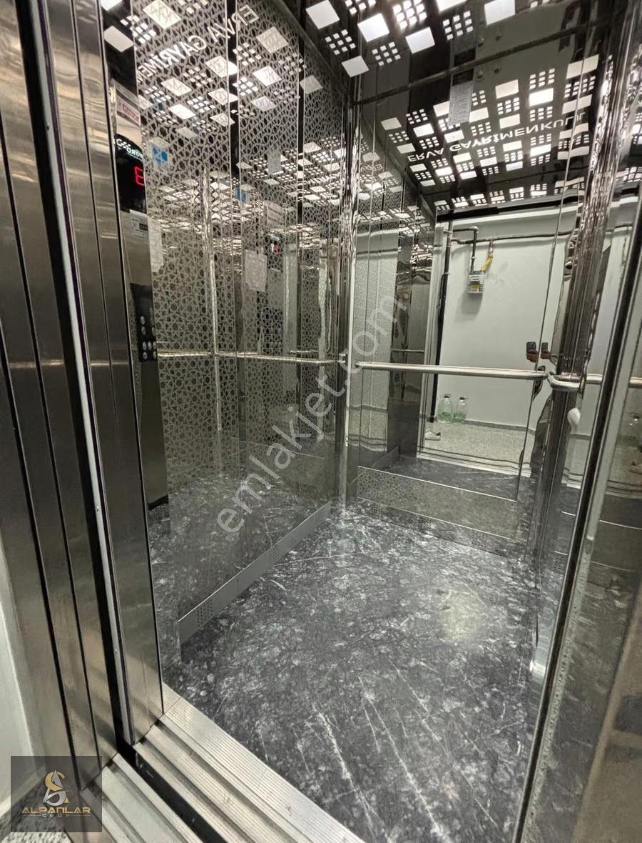 Sefaköy Gültepe Mah.4+2 Dublex 190m2 Satılık Daire - Görsel 8