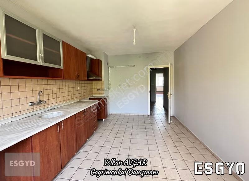 Esgyo'dan Ertaş Cd. Üzeri Küçük Sanayi Yakını Kiralık 3+1 140 M2 - Görsel 26