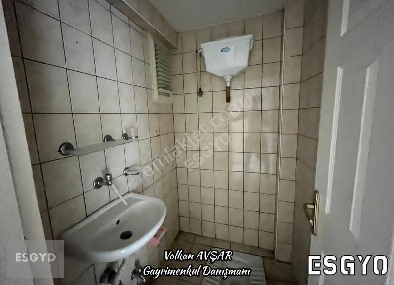Esgyo'dan Ertaş Cd. Üzeri Küçük Sanayi Yakını Kiralık 3+1 140 M2 - Görsel 9