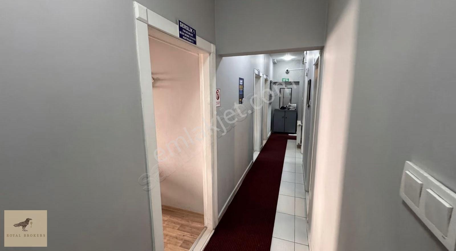 Çankaya Aziz Sancar Sokak Üzerinde 4+1 Satılık Daire - Görsel 13