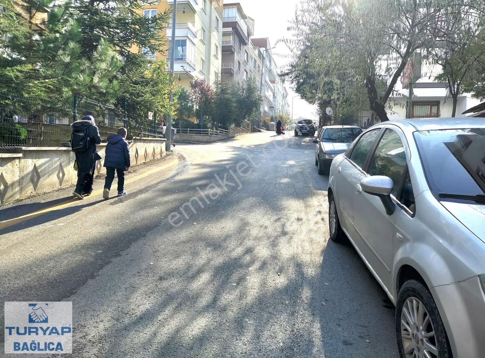 Merkezi Konumda Geniş Ve Kullanışlı 2+1 Kiralık Daire - Görsel 19