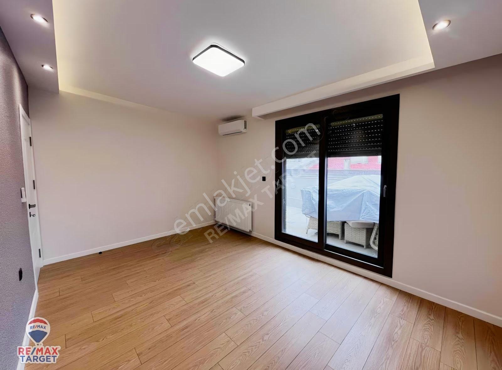 İzmir Karşıyaka Satılık Dubleks Daire 4+1 Ferah Ve Modern - Görsel 3