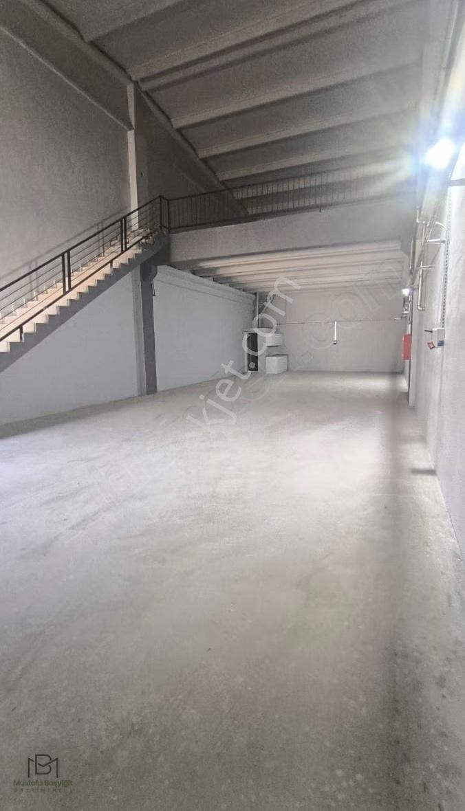 Mustafa Başyiğit Emlak'tan Sanayide Kiralık 250m2 Dükkan - Görsel 8