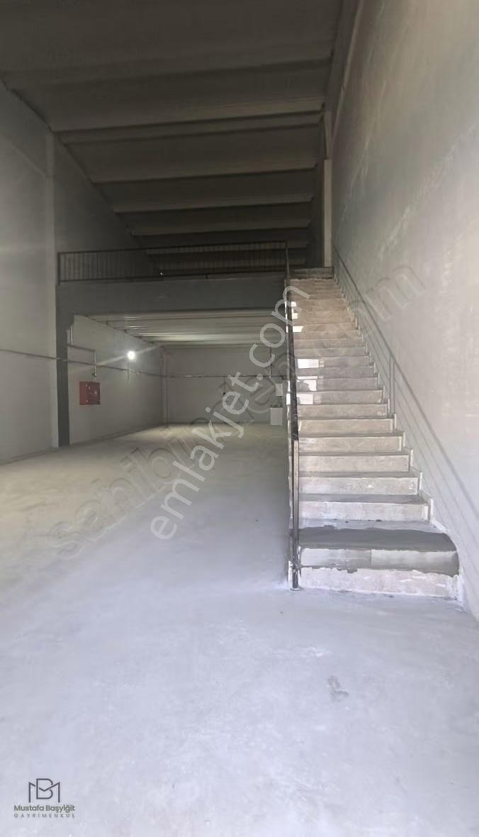 Mustafa Başyiğit Emlak'tan Sanayide Kiralık 250m2 Dükkan - Görsel 11