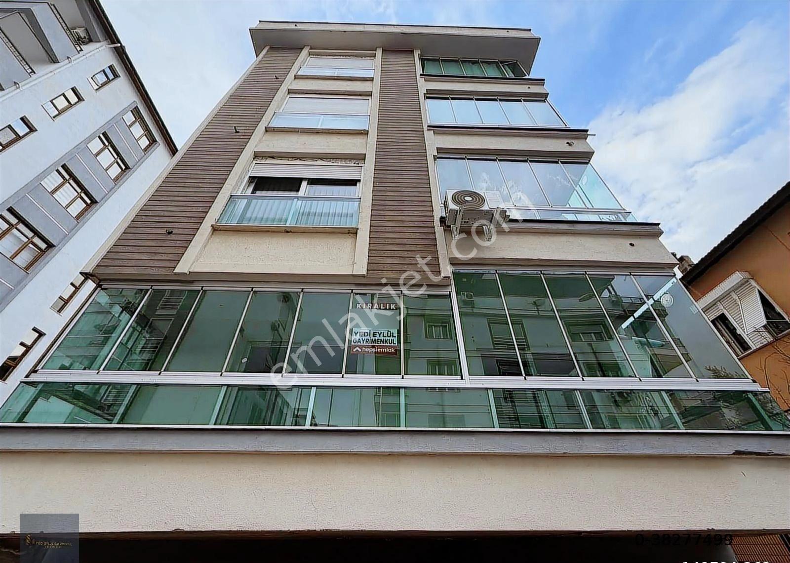 Sadık İleri Bulvarın'da 2+1 115 M2 Kiralık Daire