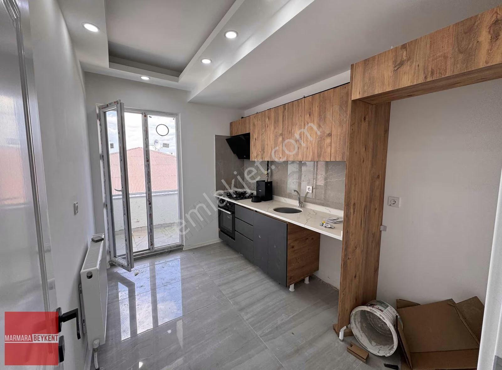 Sıte Içı 3 + 1 Lüks Daıre Merkeze Ve Servıs Güzergahlarına Yakın