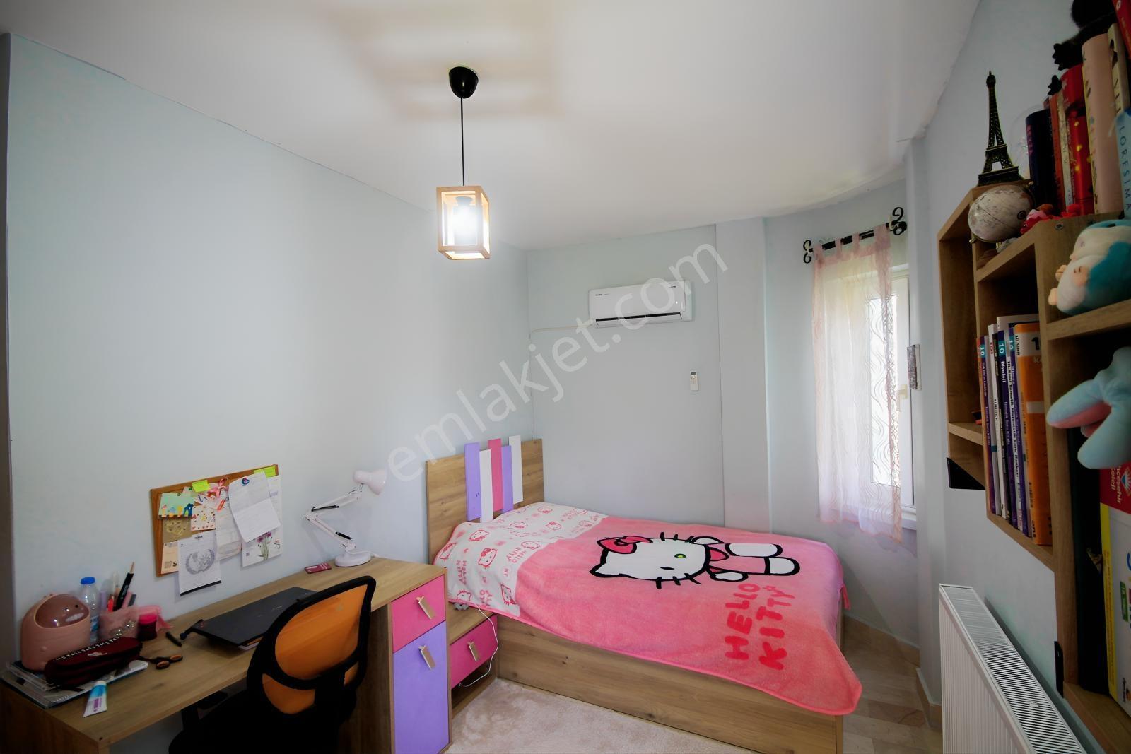 Kiralık Eşyalı Tripleks /antalya Serik Kadriye Mahallesi - Görsel 16