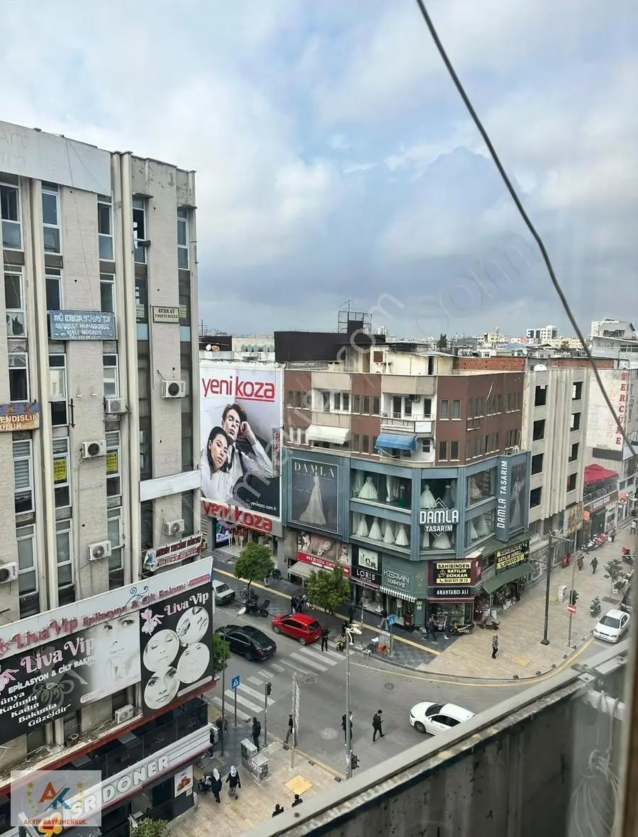 Aktif'ten İstiklal Cad. Cepheli Çarşı Merkez'de Kiralık Ofis - Görsel 11