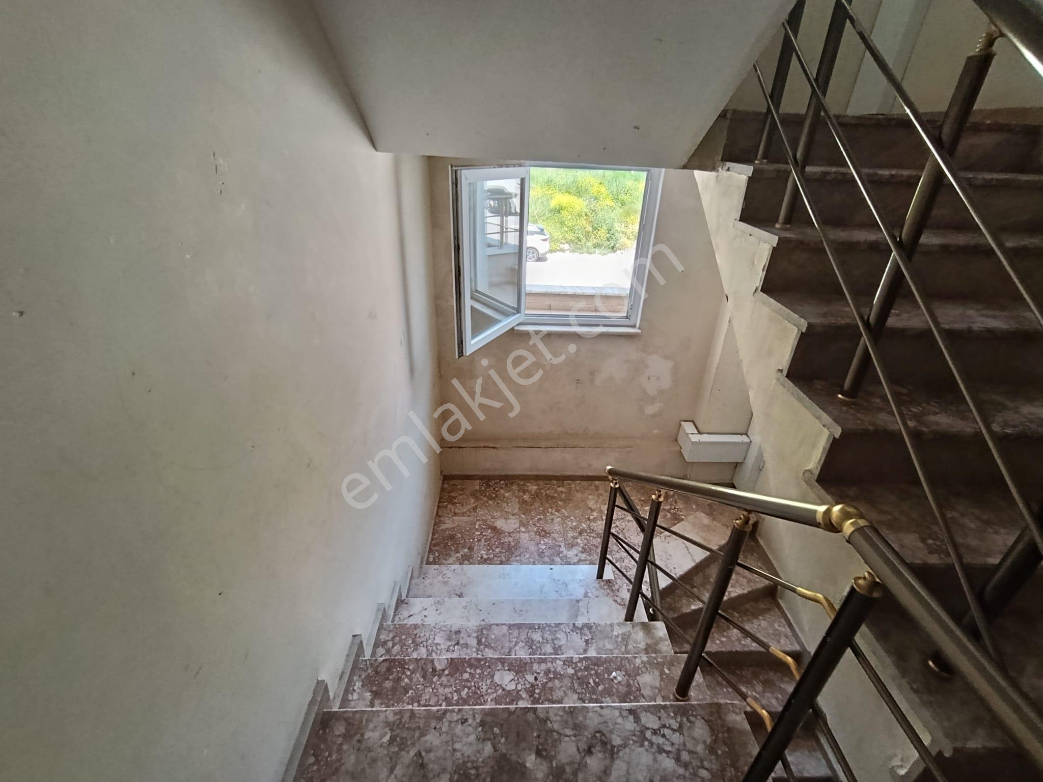 Gündoğdu Mah.boğazova Cad. Merkezi Konumda 2+1 Kiralık Daire - Görsel 4