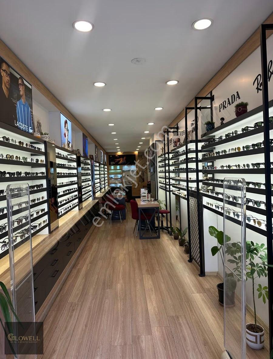 Küçükesat Cadde Üzerinde Devren Kiralık Prestijli Optik Mağazası - Görsel 20