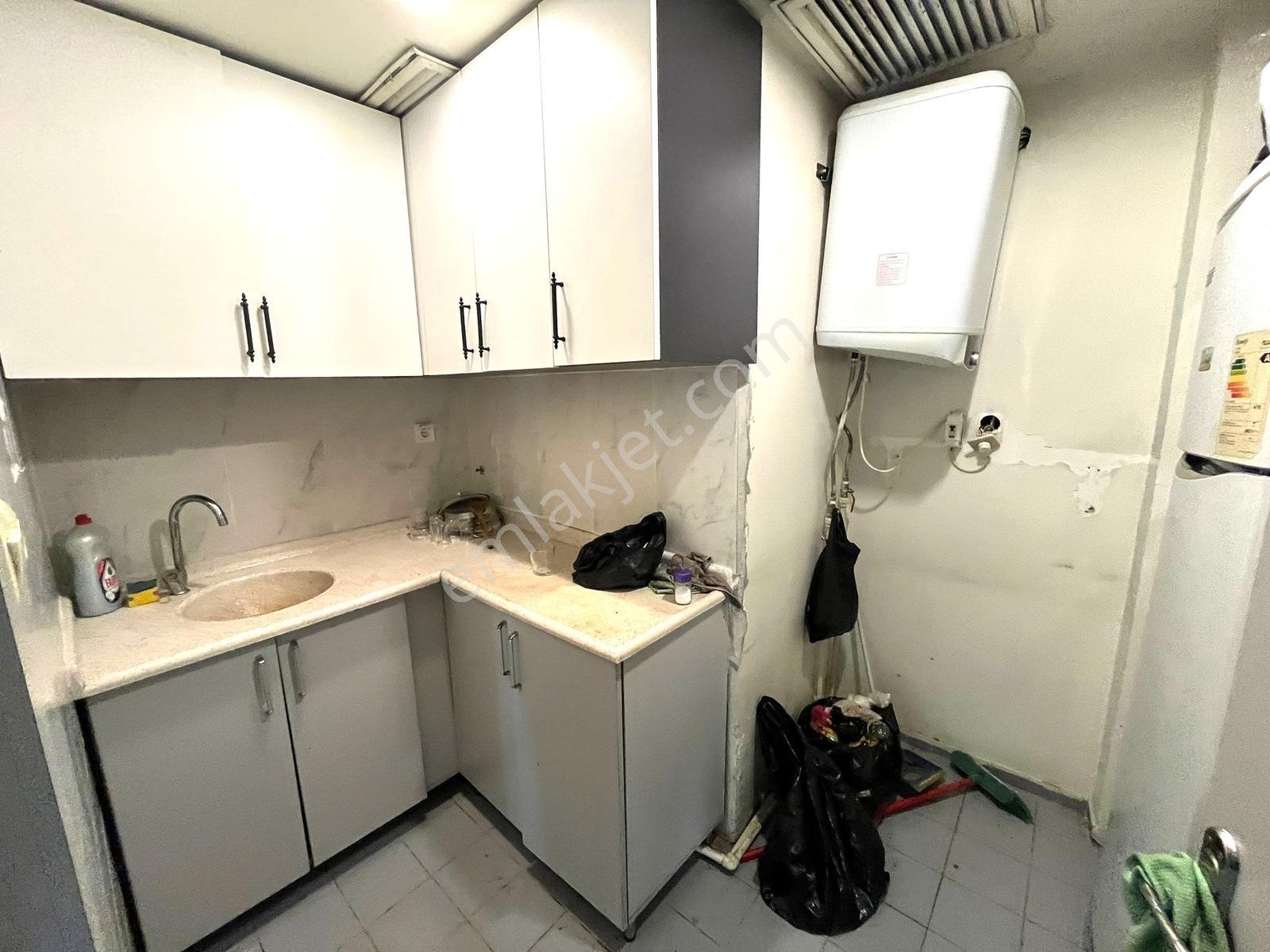 Zorlu Gayrimenkul'den Cumhuriyet Mah'de 650m2 Kiralık Mağaza - Görsel 25