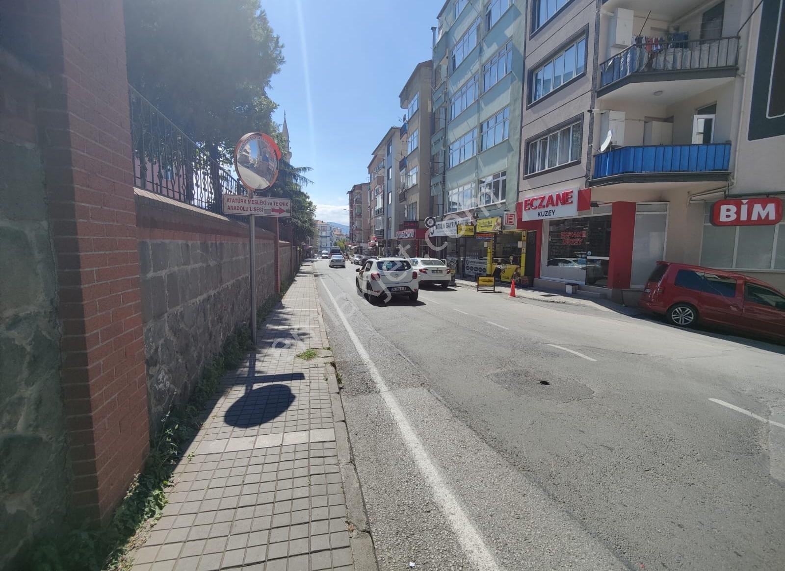 Yalı Mah. Merkezi Konumda Eşyalı Kiralık Daire - Görsel 35