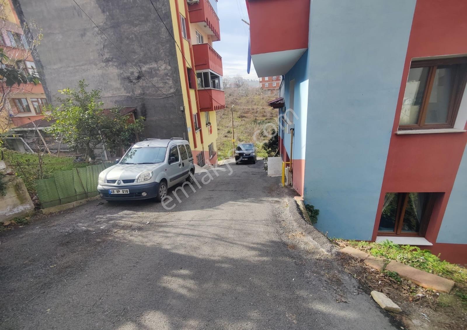 Yalıncak Adli Tıp Üstü Sahile Yakın 4 Kat İmarlı Arsa - Görsel 2